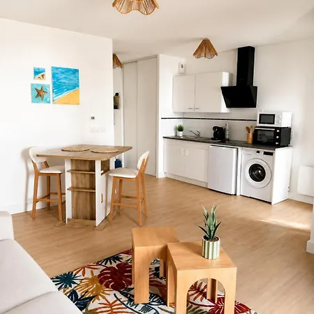 Bassin D Arcachon Avec Balcon Et Parking Apartmán