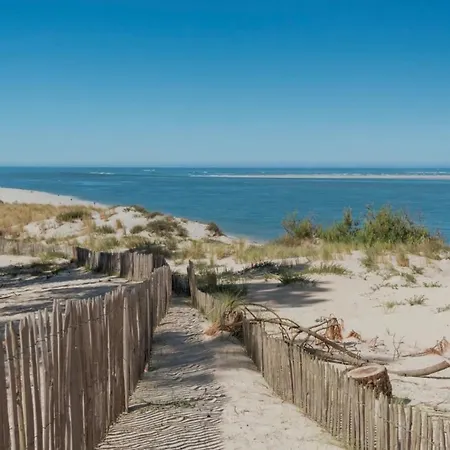 Bassin D Arcachon Avec Balcon Et Parking